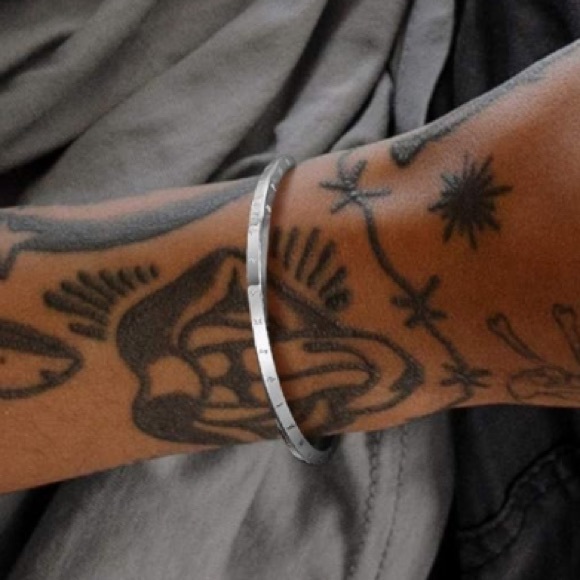 New Silver Nordic Viking Cuff Twist Bracelet - Picture 5 of 10